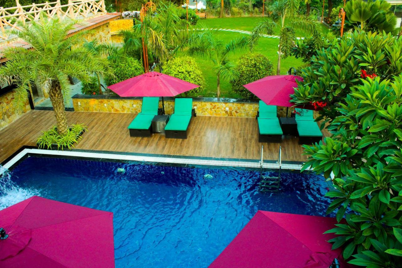 Krishna Riverside Resort Vasad Exterior foto