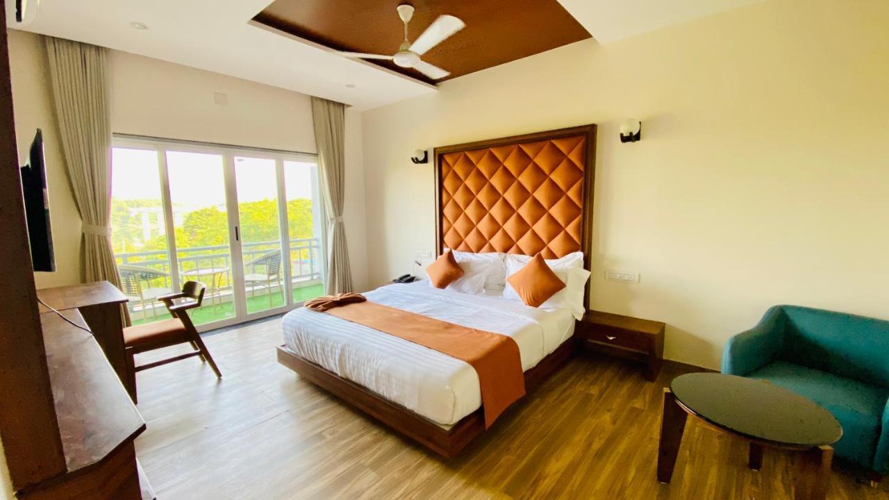 Krishna Riverside Resort Vasad Exterior foto
