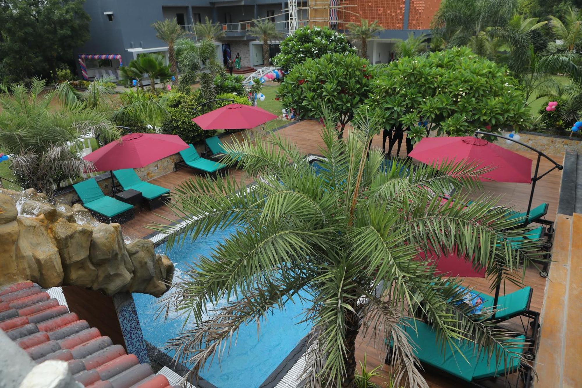 Krishna Riverside Resort Vasad Exterior foto