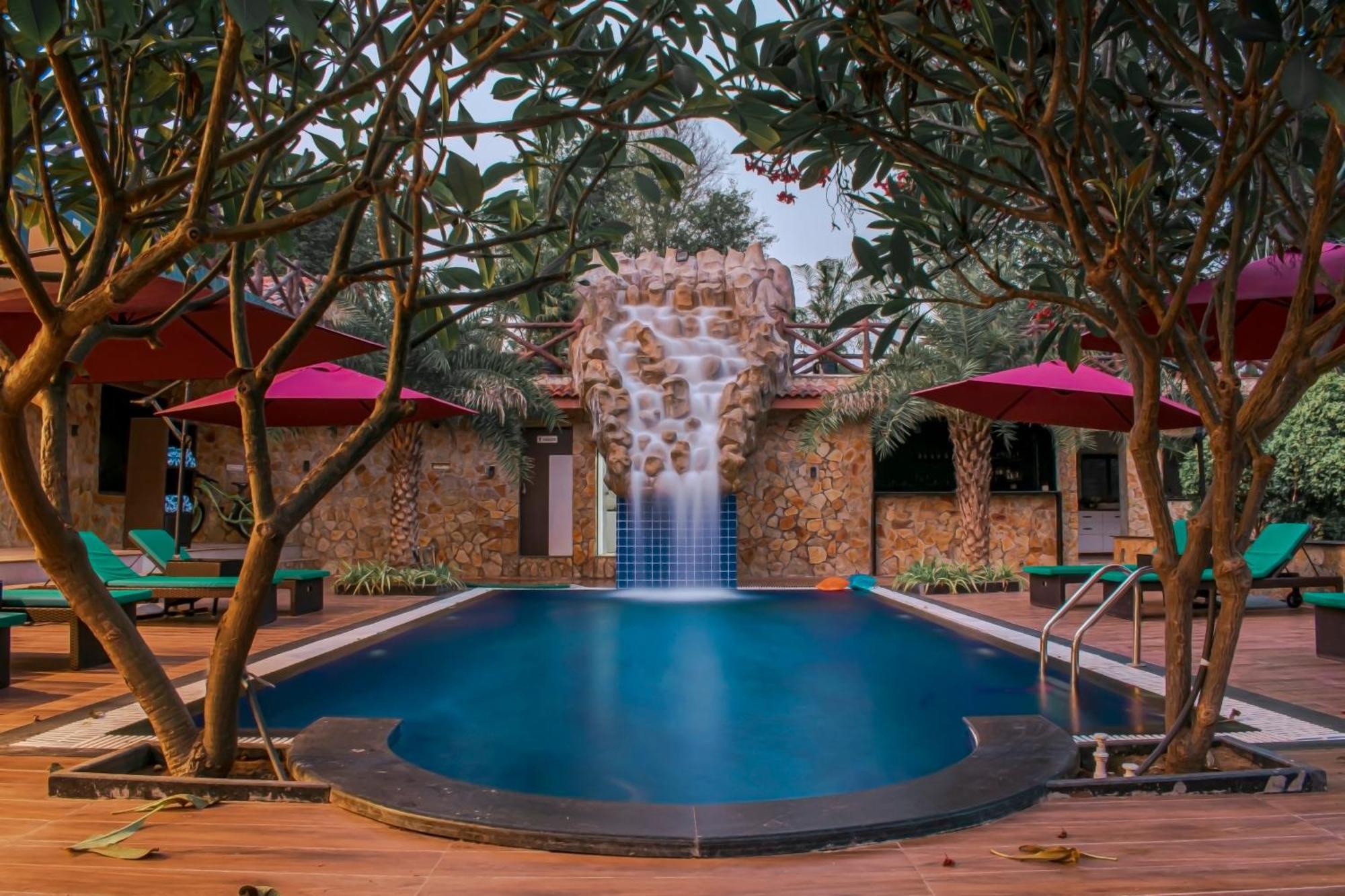 Krishna Riverside Resort Vasad Exterior foto